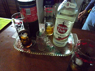 Bienvenidos a Cuba Welcome to Cuba…La Calor Humana