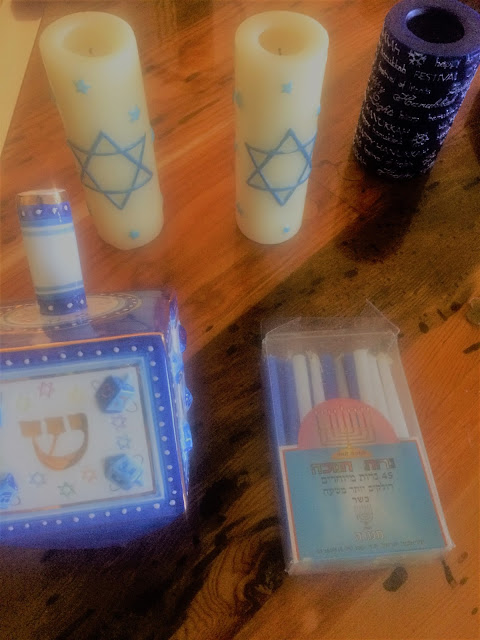 HANUKKAH IN MIAMI: TROPICAL NIGHTS AND ETERNAL FRIENDSHIPS