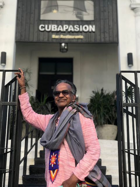 CUBANS WANT CAPITALISM AND THE AMERICANS WANT DEMOCRACY: NEVER THE TWAIN SHALL MEET