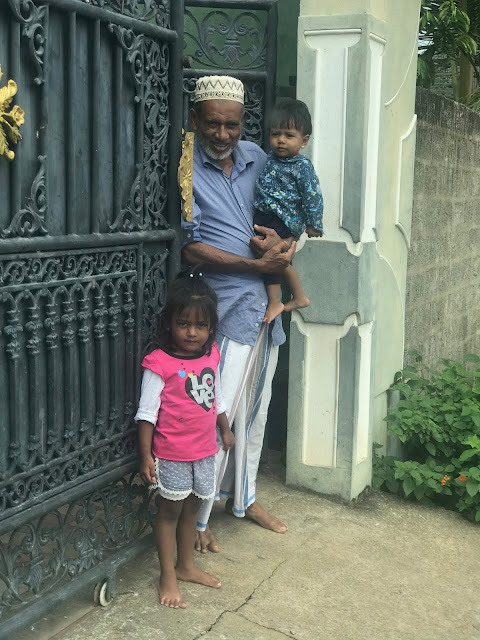 A VISIT TO A MOSLEM FAMILY IN SOUTHERN SRI LANKA