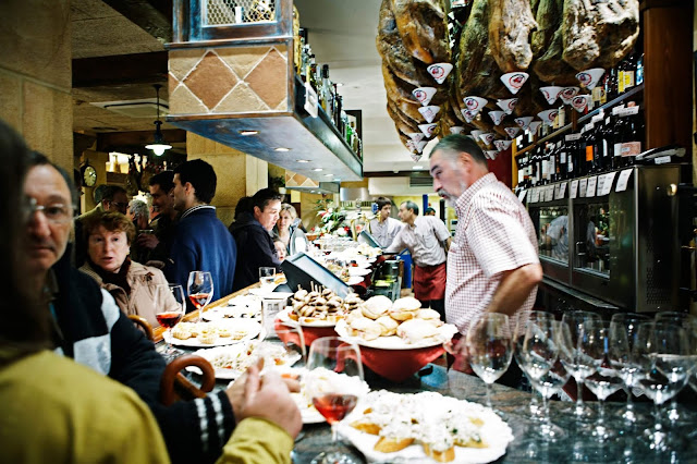 FOOD TO BE TASTED IN ITS NATIVE ENVIRONMENT