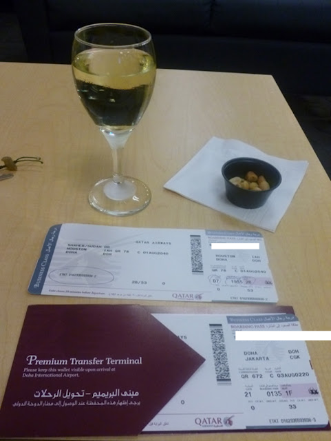SAUDADE POR QATAR AIRWAYS