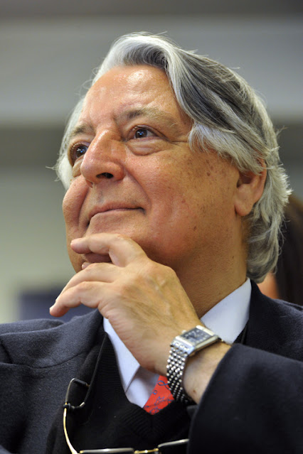 Hommage à Mony Elkaïm, pionnier du champ des thérapies familiales