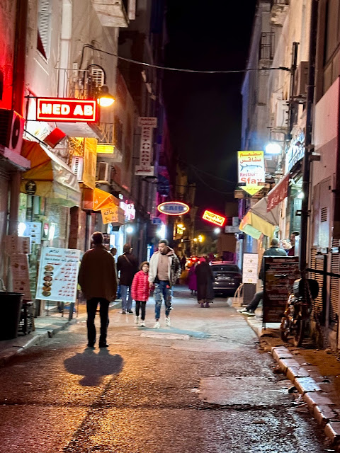 SFAX FISH RESTAURANT IN THE HEART OF TUNIS RUE LE CAIRE